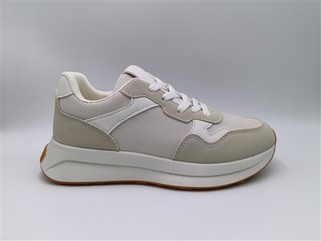 Женска бежово маратонка